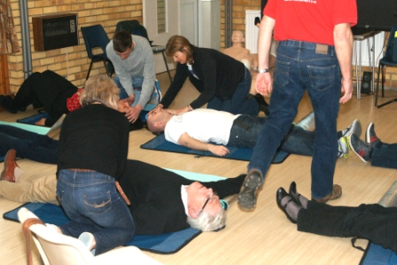 Group Practice of the Recovery Position - Swallowfield April 2014